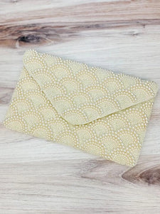 White Pearl Scalloped Beaded Clutch with Chain